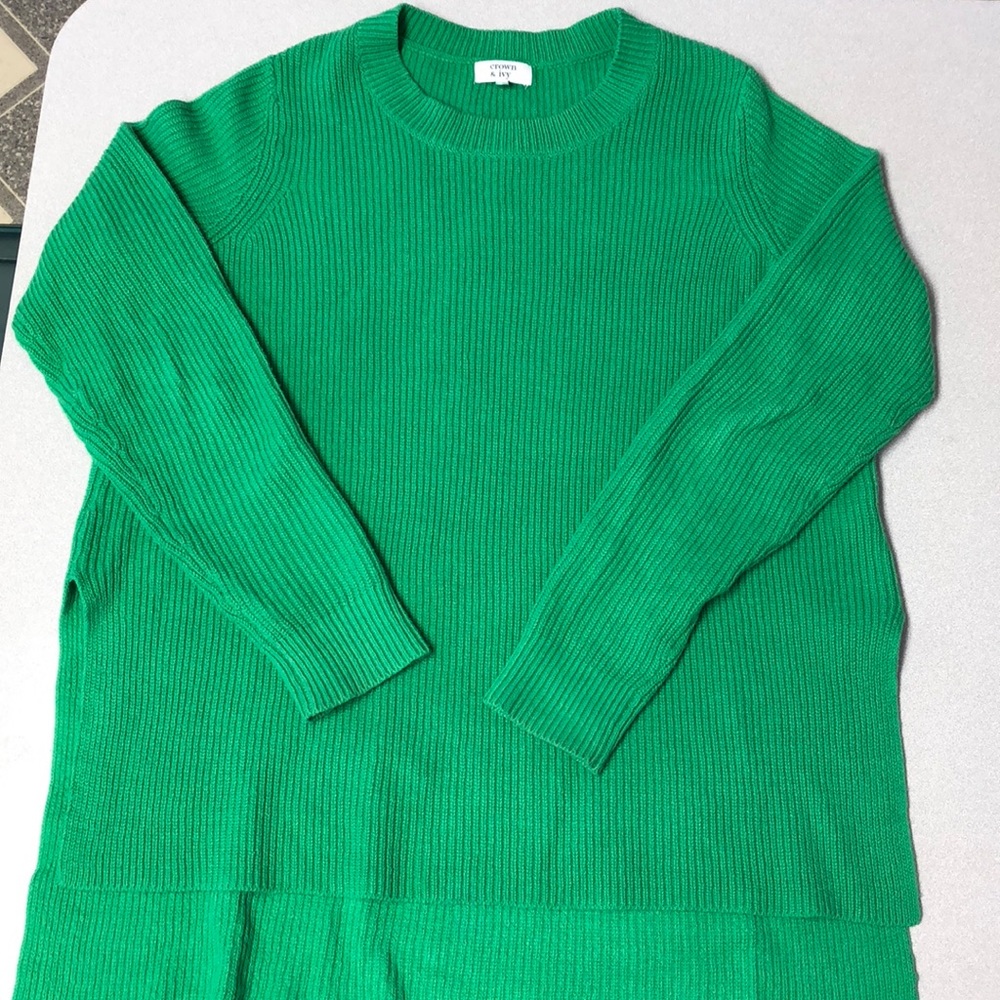 Crown and Ivy high low sweater